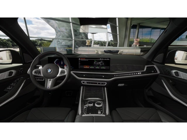 2026 BMW X7 Base