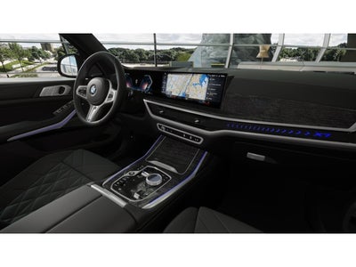 2027 BMW X7 Base