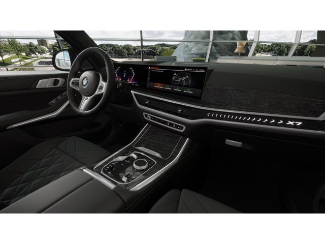 2026 BMW X7 Base