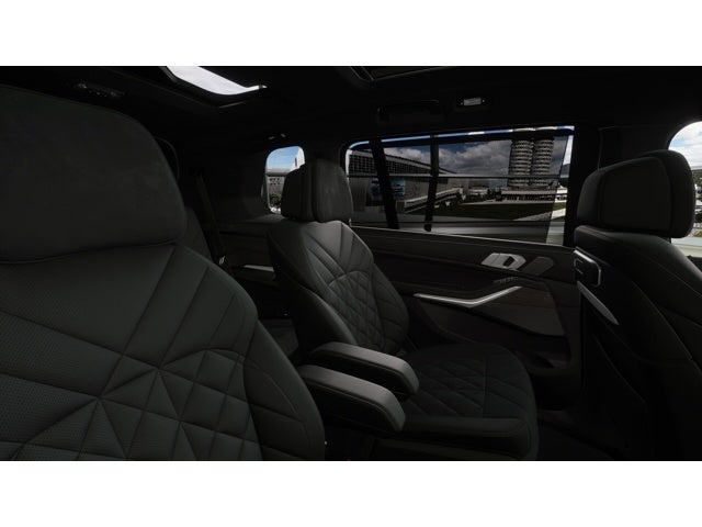 2026 BMW X7 Base