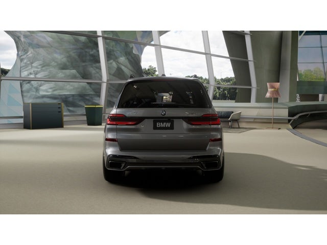 2026 BMW X7 Base
