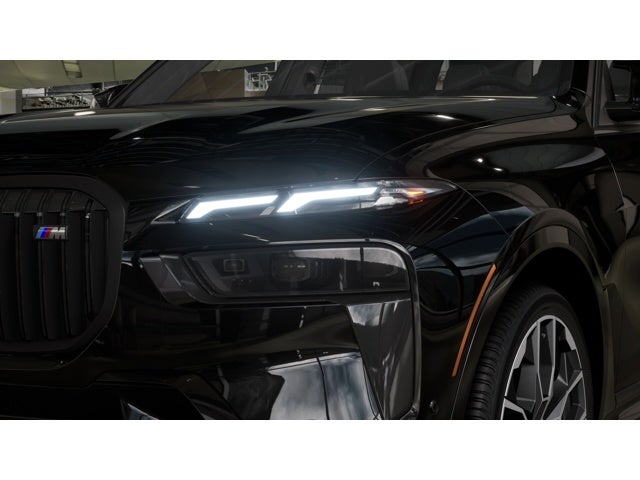 2027 BMW X7 Base