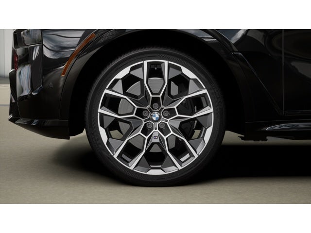2027 BMW X7 Base