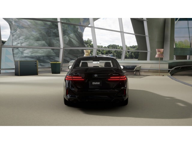 2027 BMW 550e Base