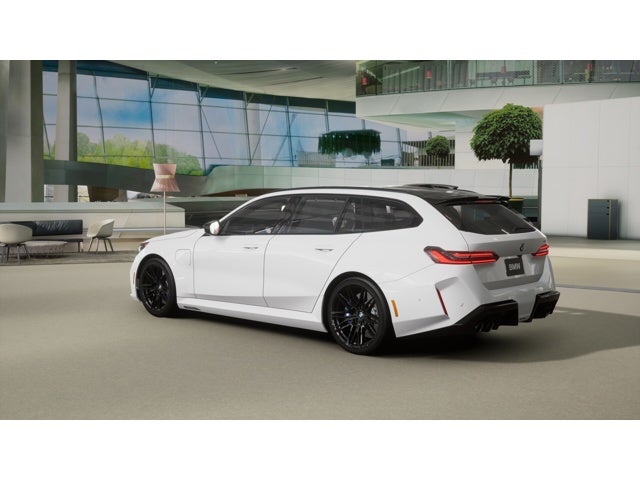 2027 BMW M5 Base