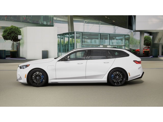 2027 BMW M5 Base