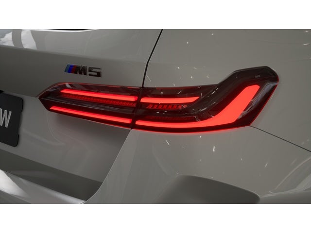 2027 BMW M5 Base