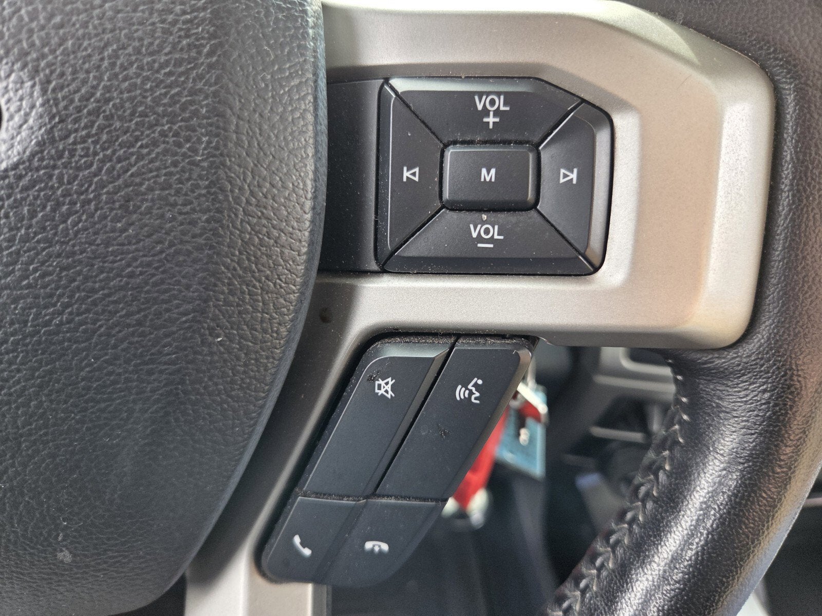 2022 Ford Super Duty F-250 SRW LARIAT