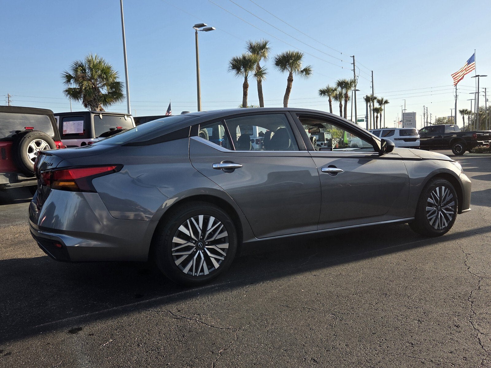 2024 Nissan Altima 2.5 SV