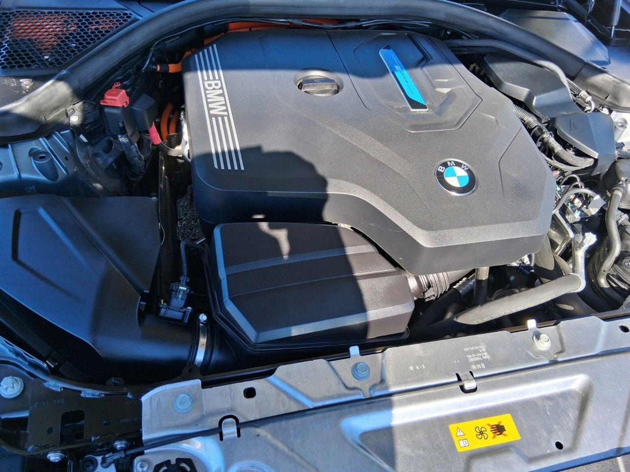 2023 BMW 3 Series 330e xDrive