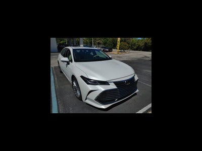 2019 Toyota Avalon Base
