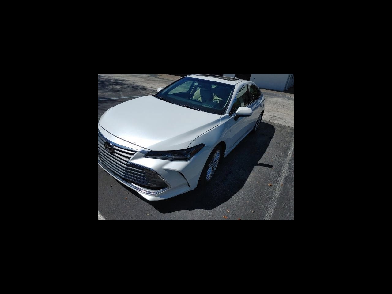 2019 Toyota Avalon Base