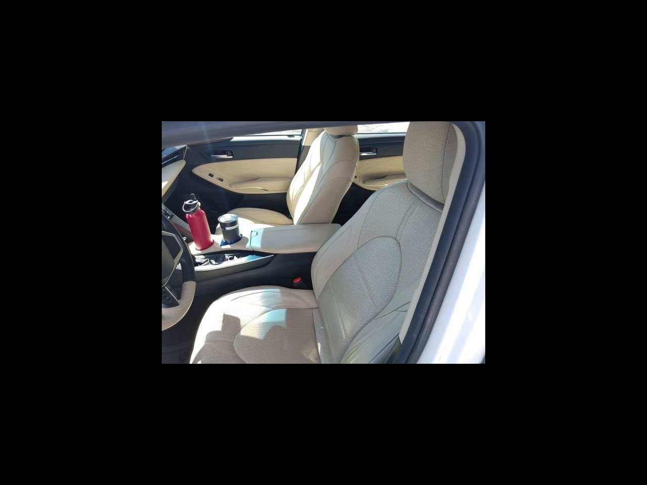 2019 Toyota Avalon Base