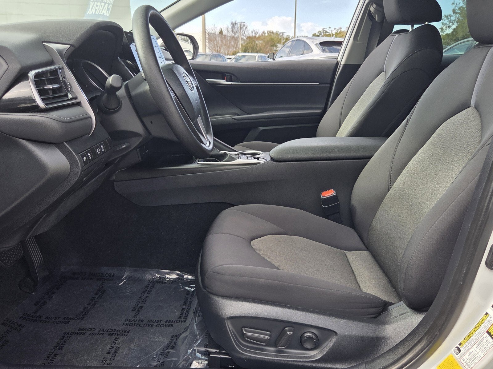 2024 Toyota Camry Hybrid LE