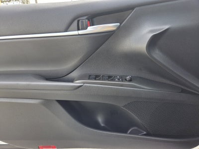 2024 Toyota Camry Hybrid LE