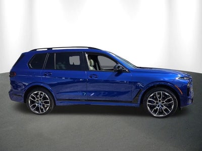 2026 BMW X7 M60i