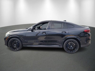 2021 BMW X6 M50i