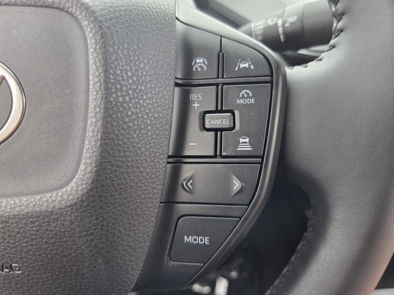 2024 Toyota Prius Base
