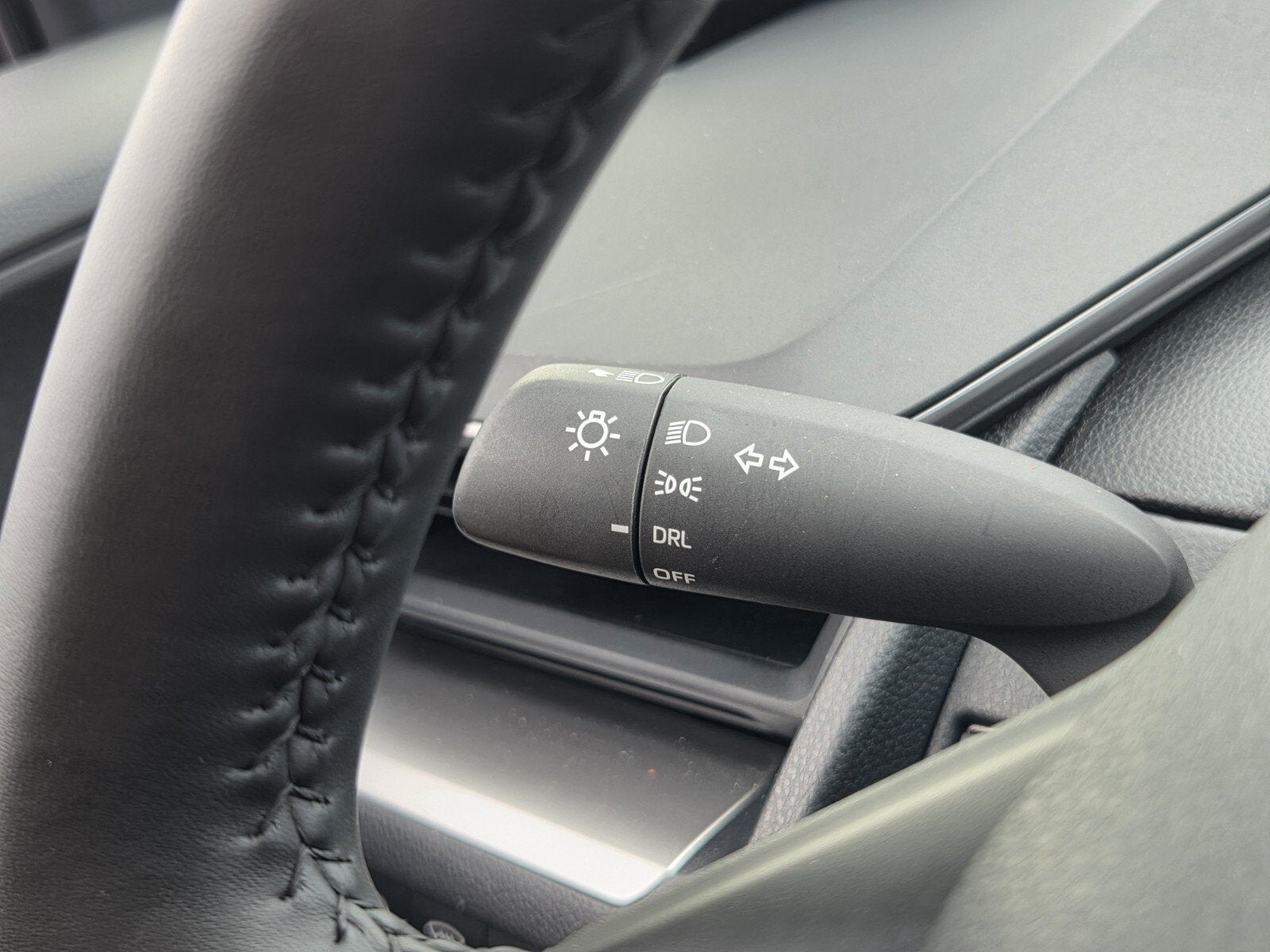 2024 Toyota Prius Base