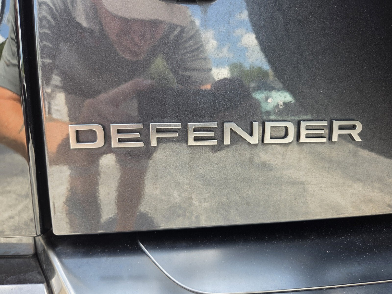 2024 Land Rover Defender X