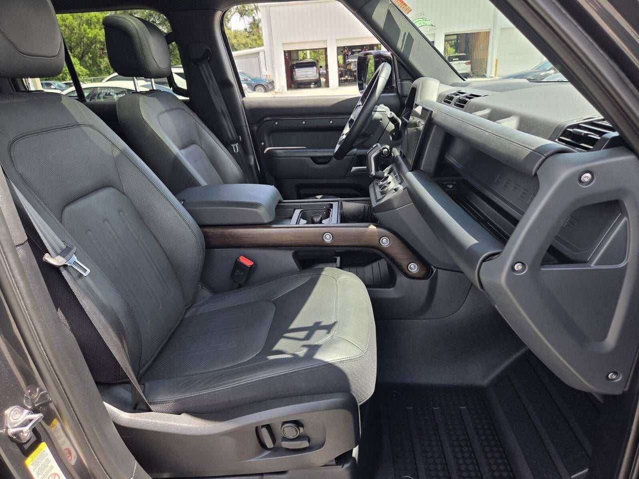 2024 Land Rover Defender X
