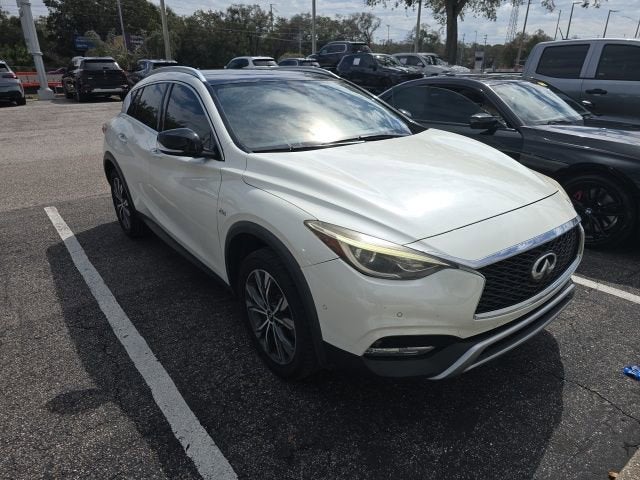 2018 INFINITI QX30 Premium