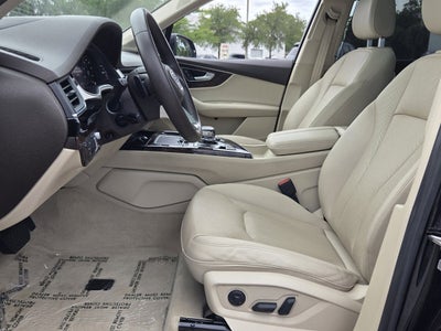 2019 Audi Q7 Prestige