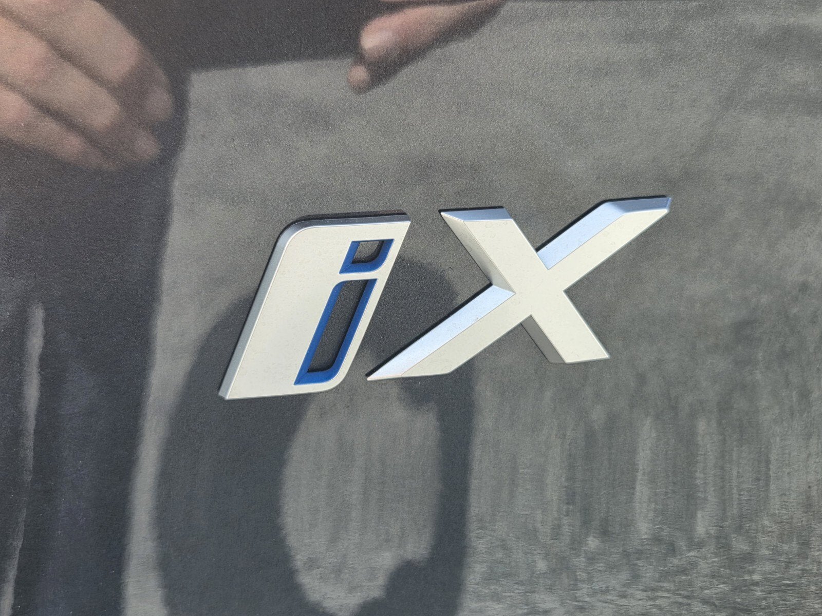 2025 BMW iX xDrive50