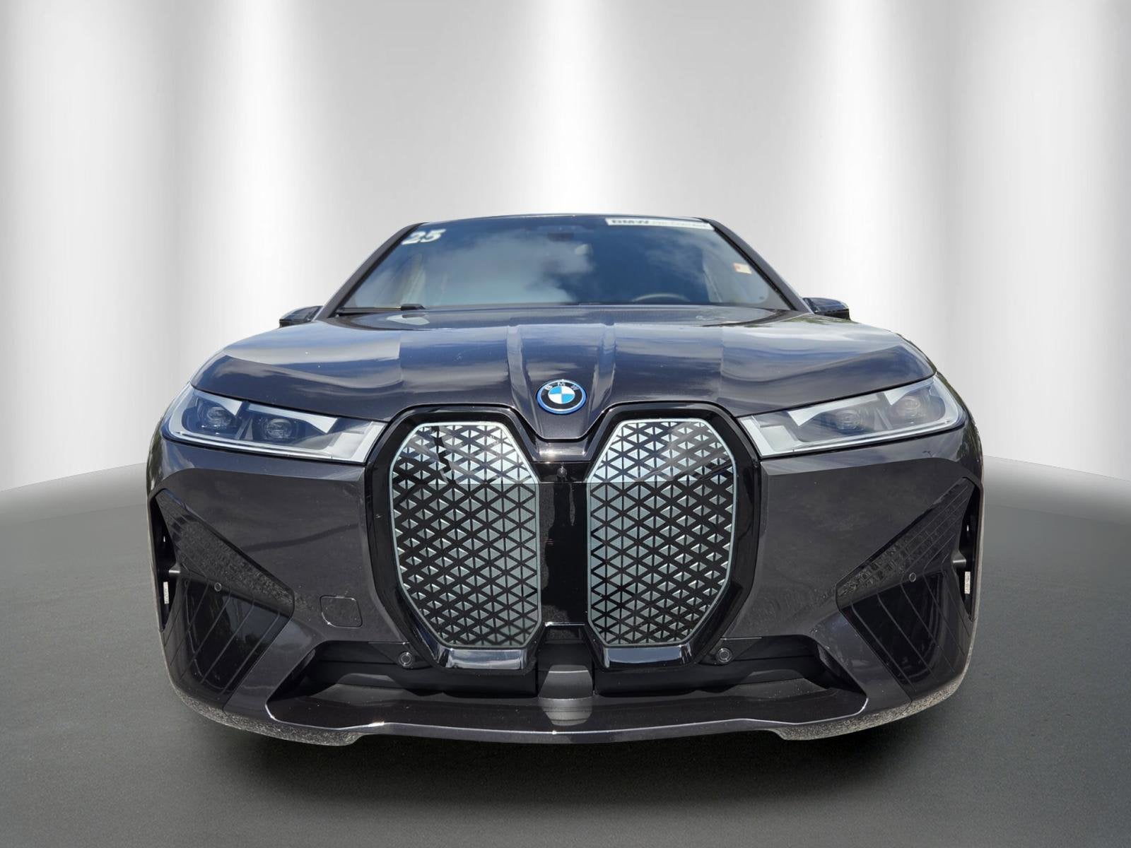 2025 BMW iX xDrive50