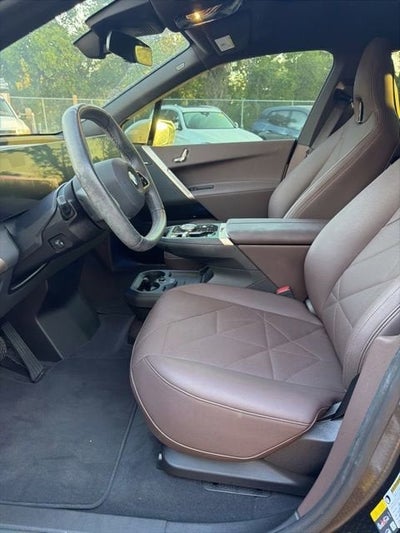 2026 BMW iX xDrive45