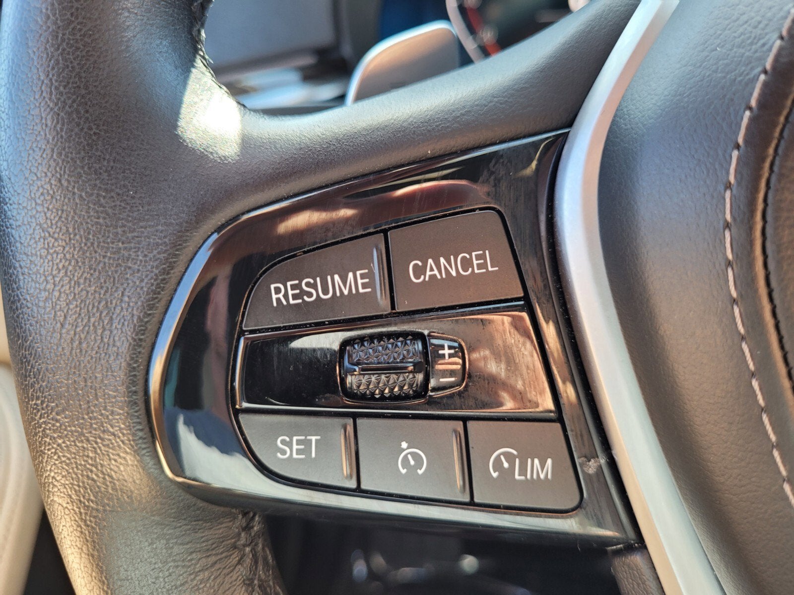 2023 BMW 5 Series 530i xDrive