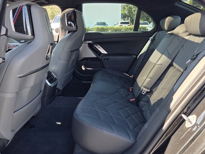 2024 BMW 7 Series 760i xDrive