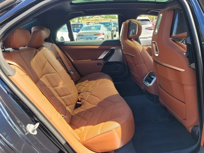 2026 BMW 7 Series 750e xDrive