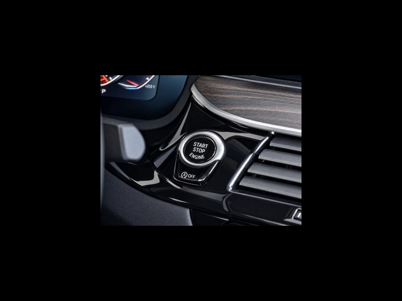 2023 BMW 5 Series 530i