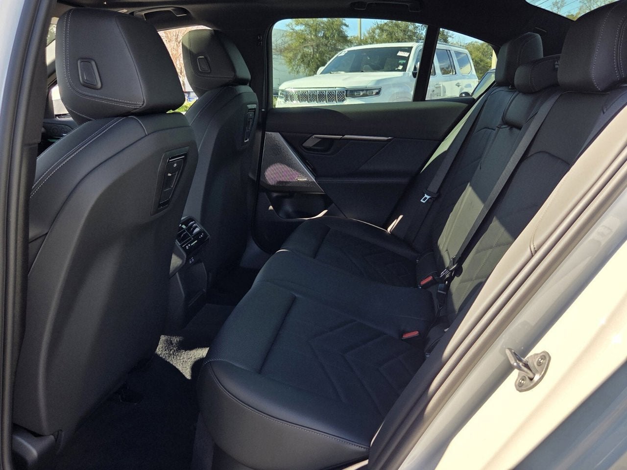 2026 BMW 5 Series 530i xDrive