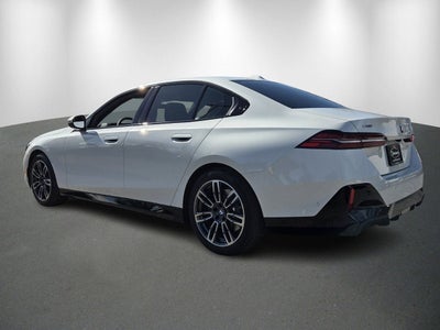 2026 BMW 5 Series 530i xDrive