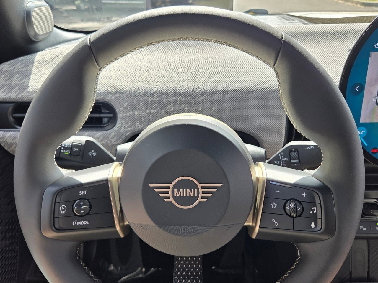 2026 MINI CONVERTIBLE ICONIC