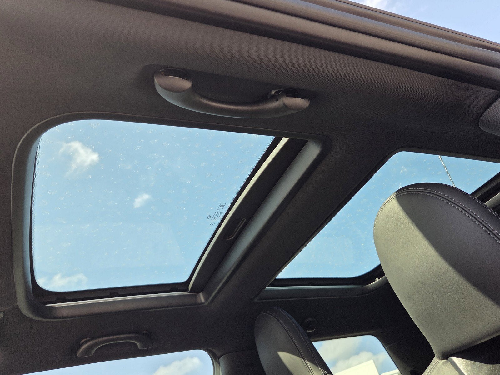 2026 MINI 2 DOOR SIGNATURE PLUS