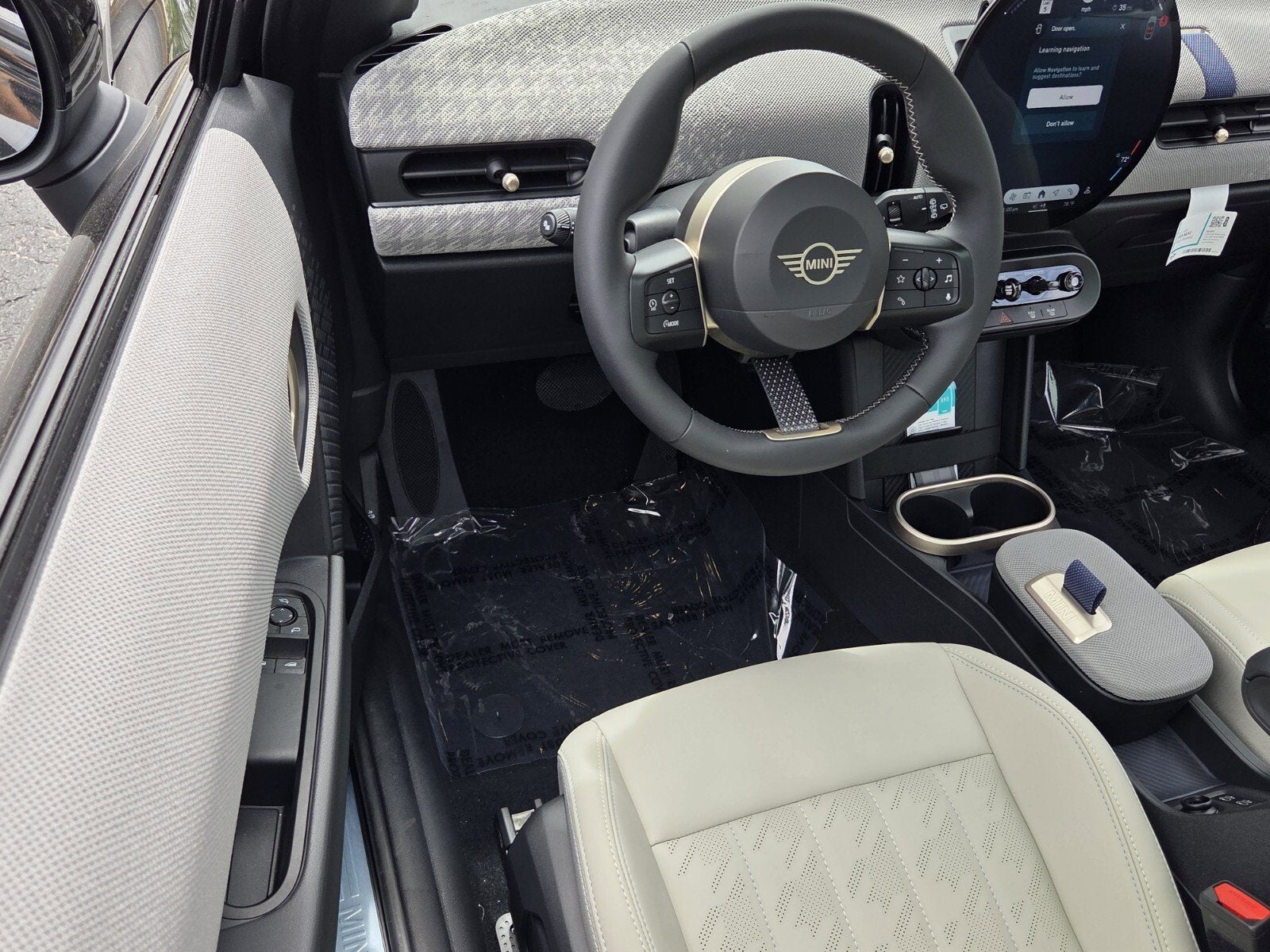 2026 MINI 2 DOOR ICONIC