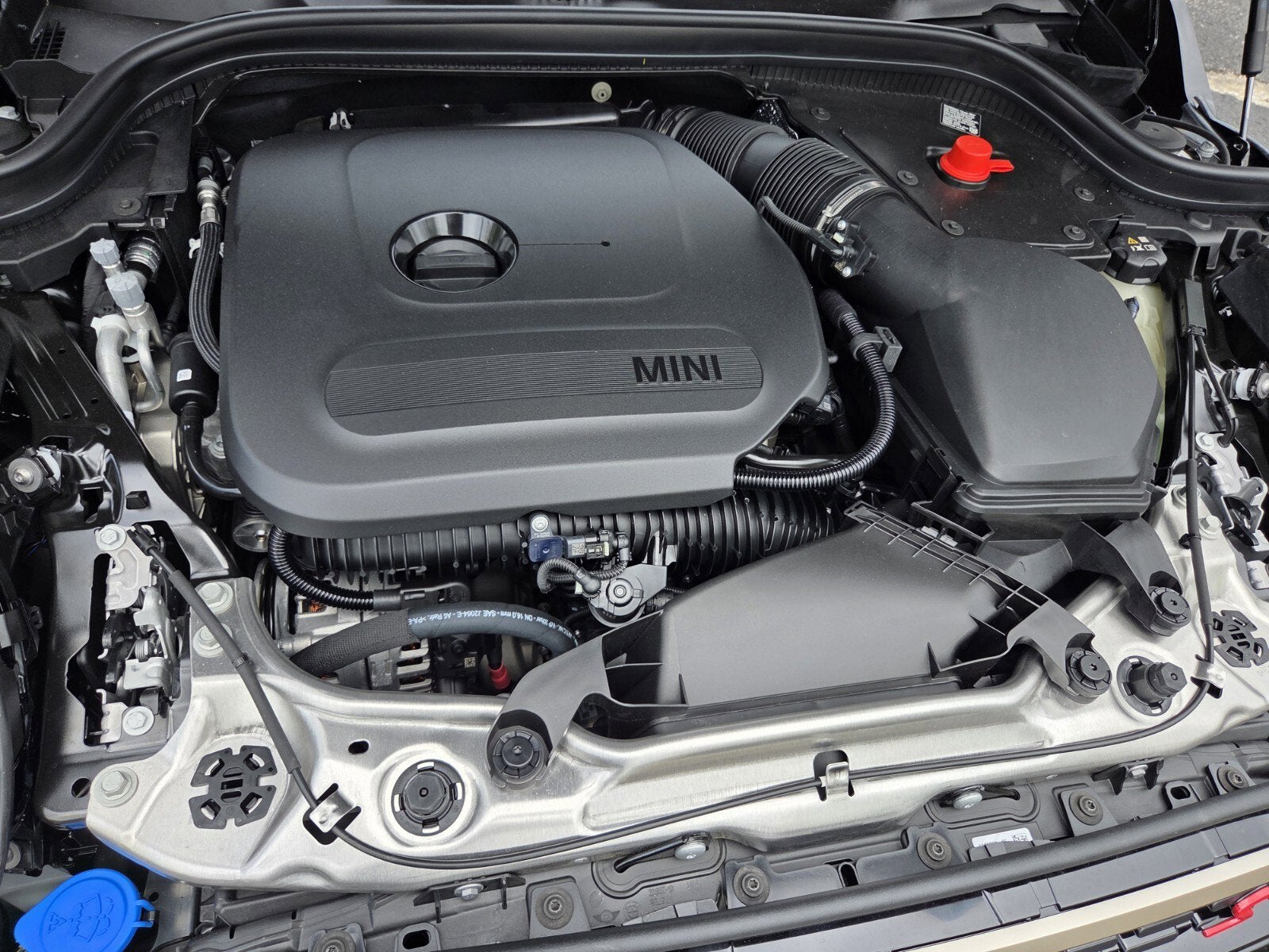 2026 MINI 2 DOOR ICONIC