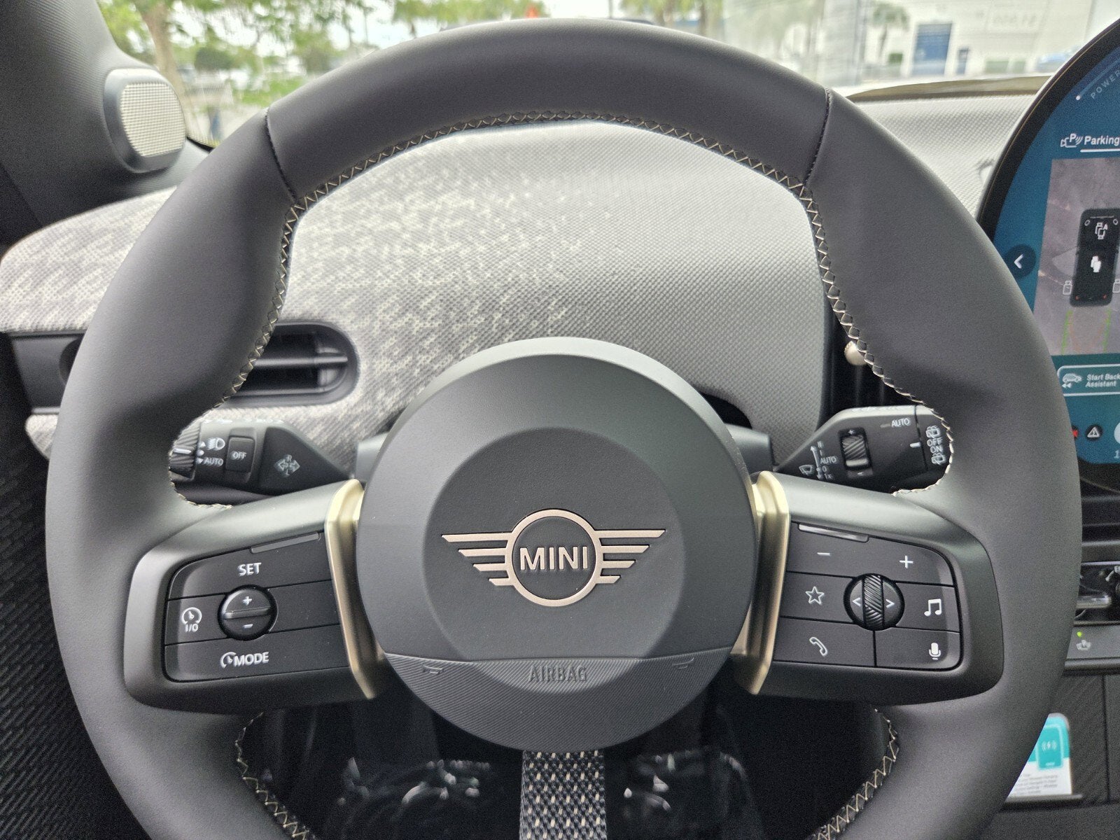 2026 MINI 2 DOOR ICONIC