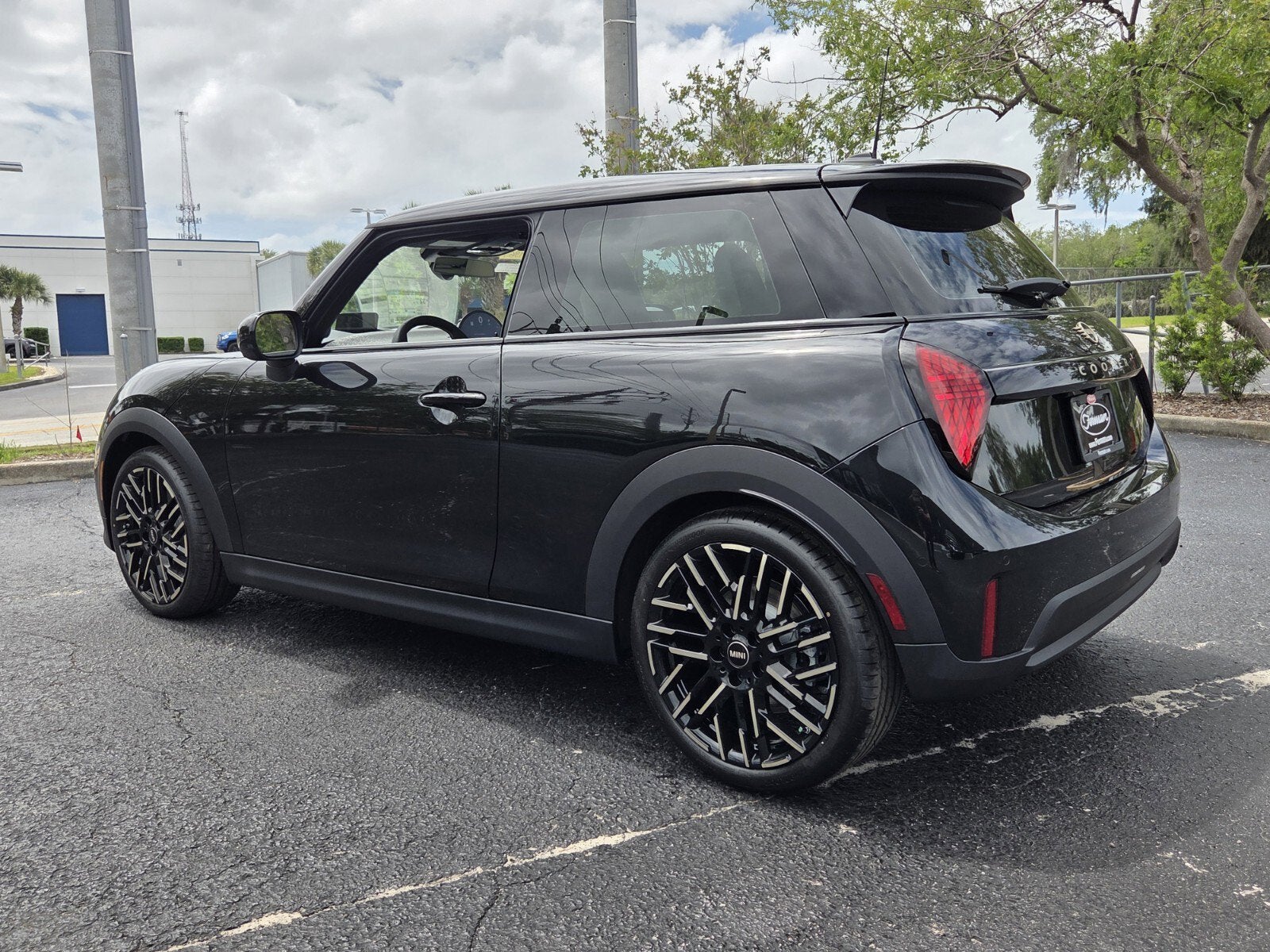 2026 MINI 2 DOOR ICONIC