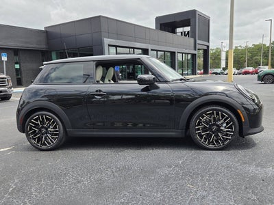2026 MINI 2 DOOR ICONIC