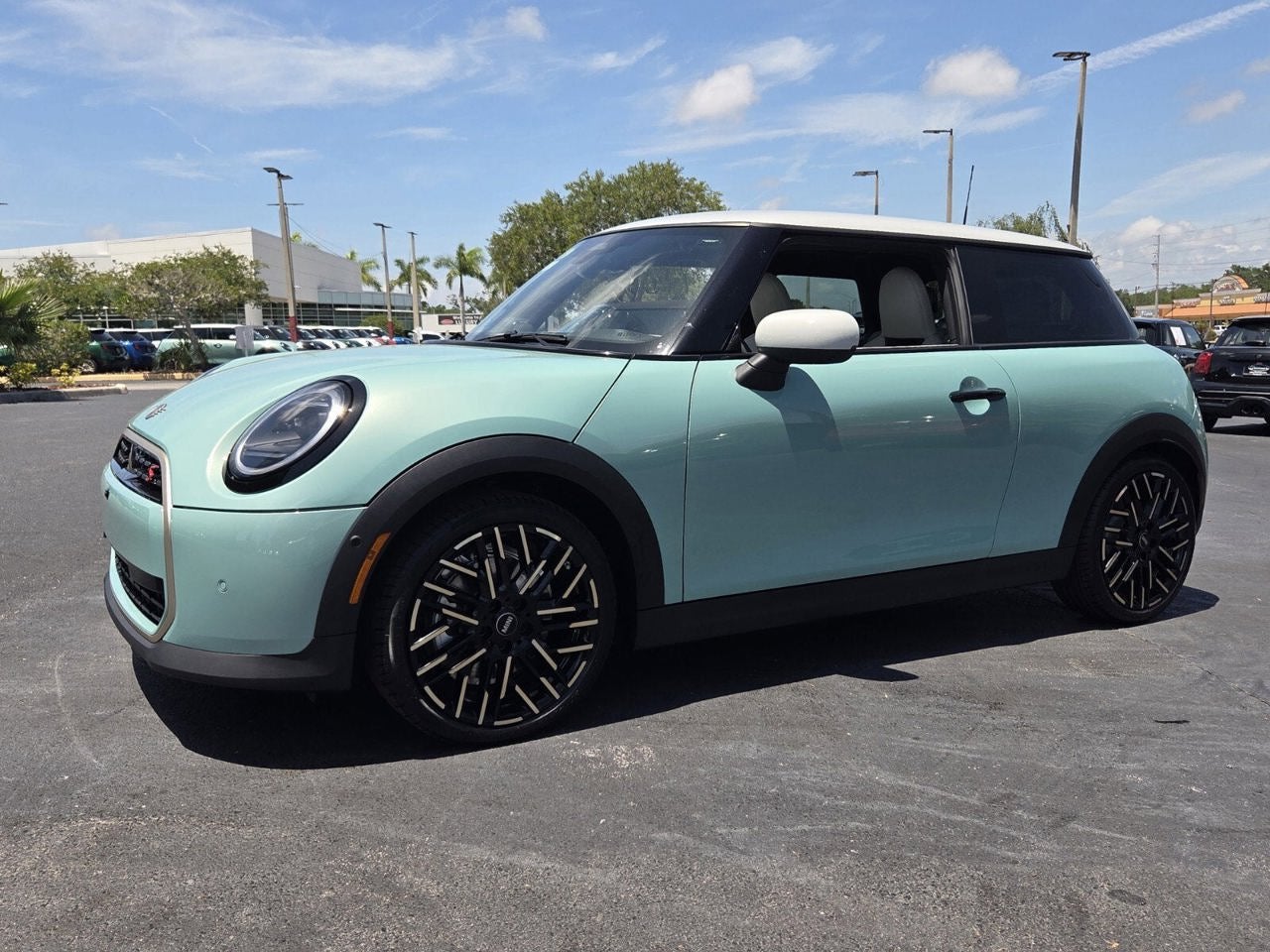 2026 MINI 2 DOOR ICONIC