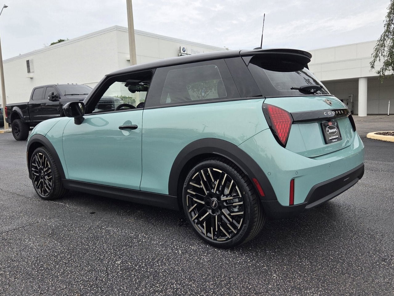 2026 MINI 2 DOOR ICONIC