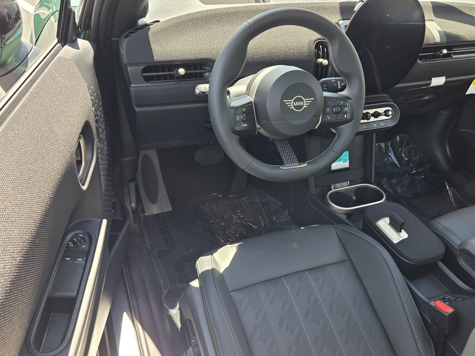 2026 MINI 2 DOOR ICONIC