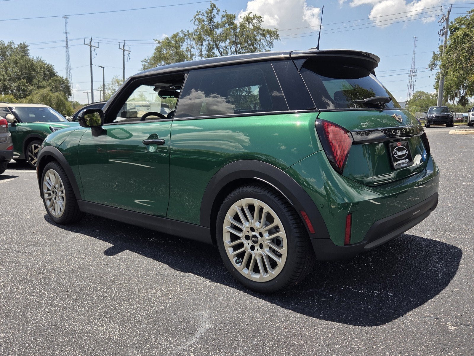 2026 MINI 2 DOOR ICONIC