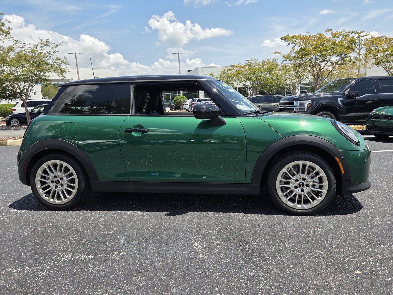 2026 MINI 2 DOOR ICONIC