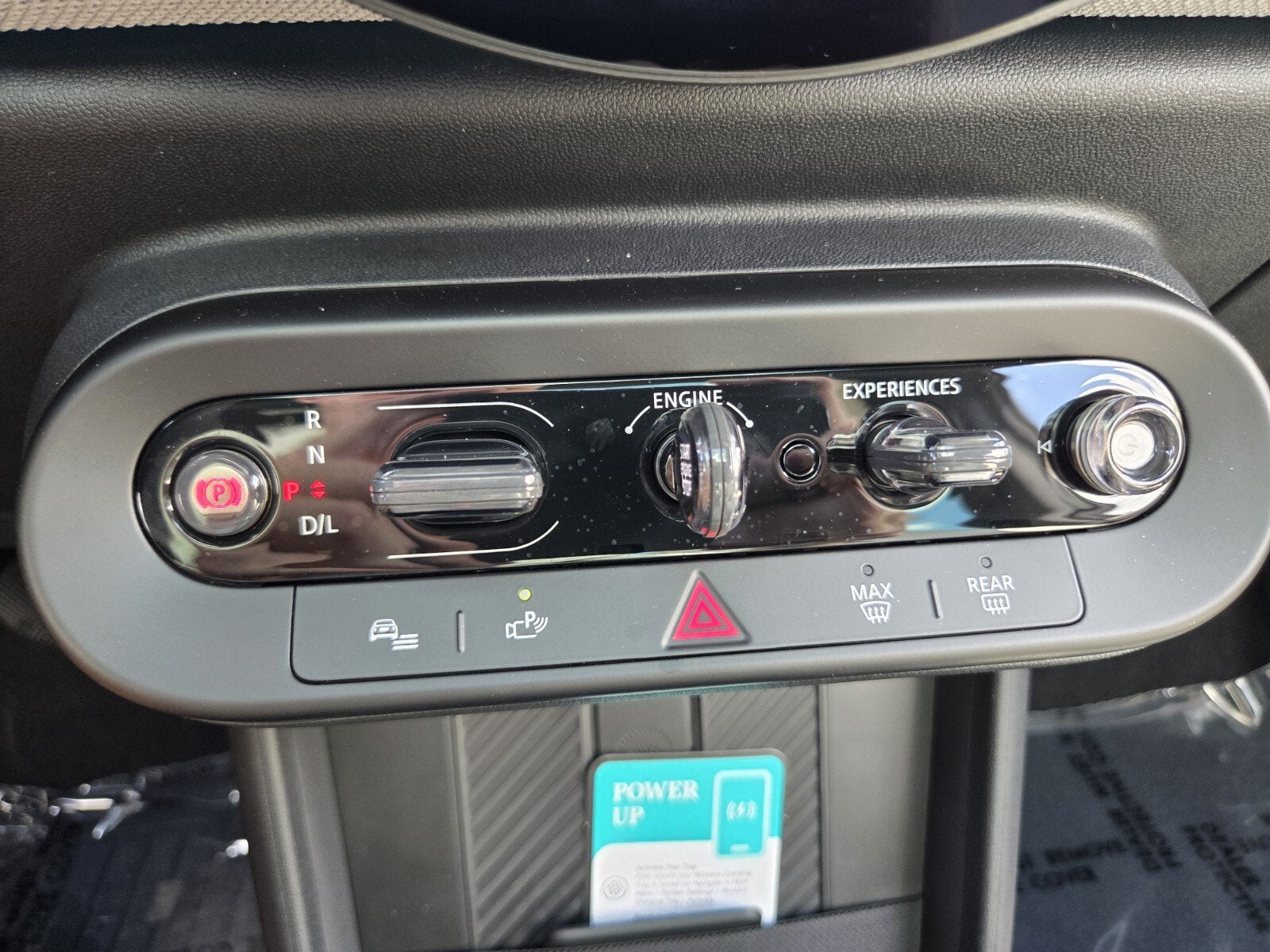 2026 MINI 2 DOOR SIGNATURE PLUS