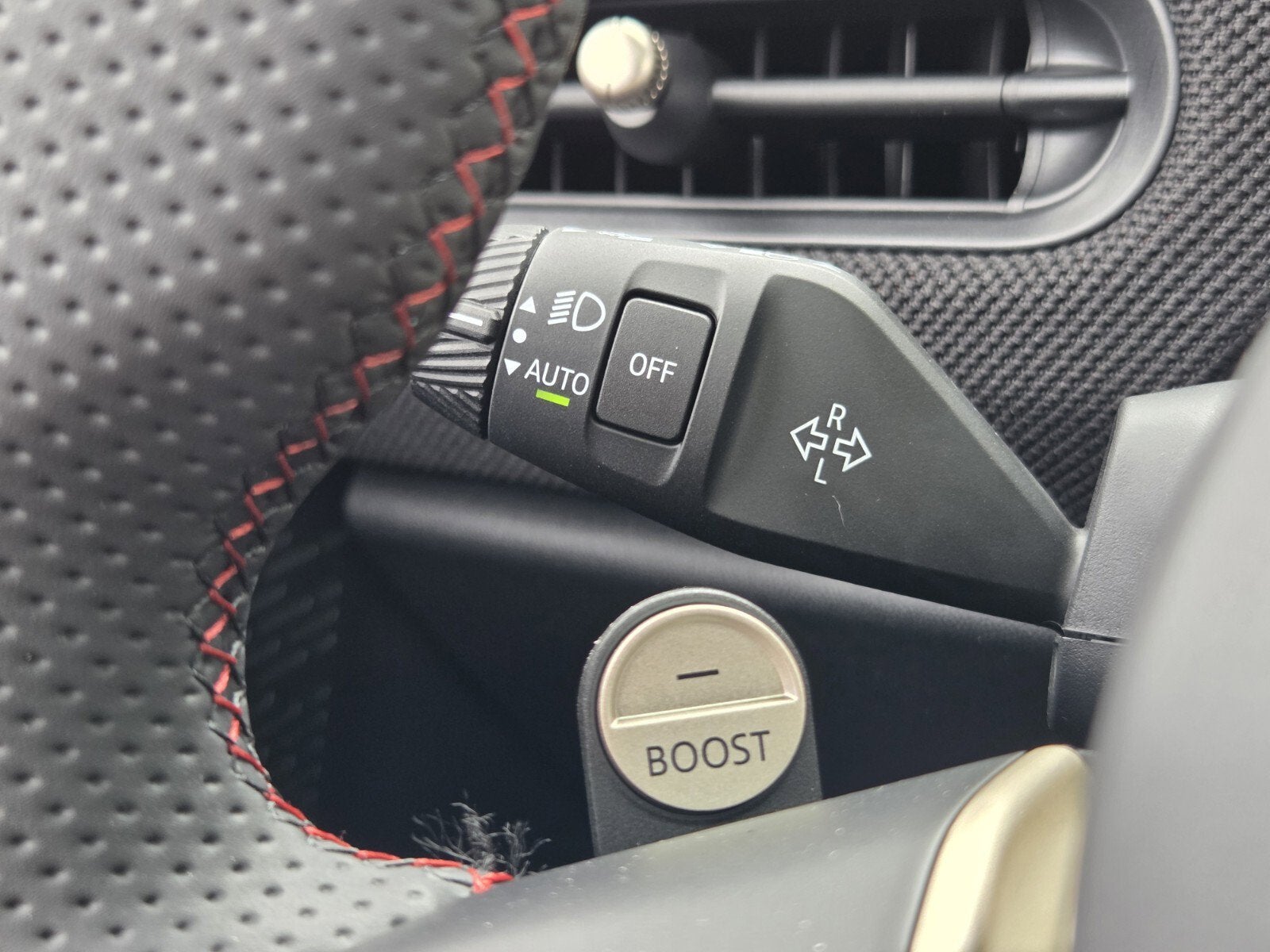 2026 MINI 2 DOOR ICONIC